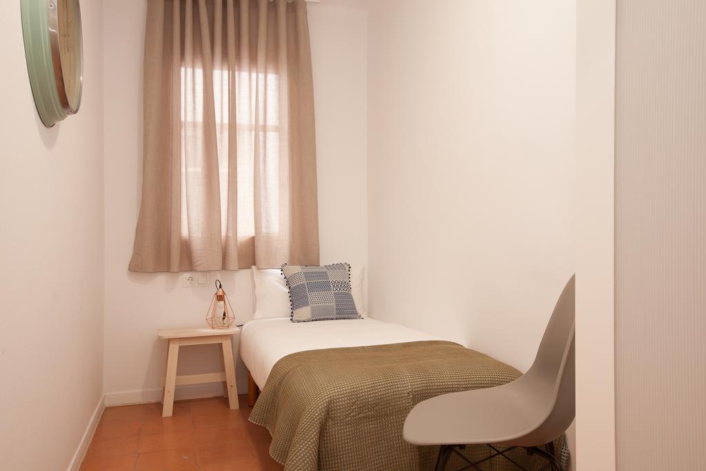 Click&Flat Europa Fira Apartments L’Hospitalet de Llobregat Exterior foto