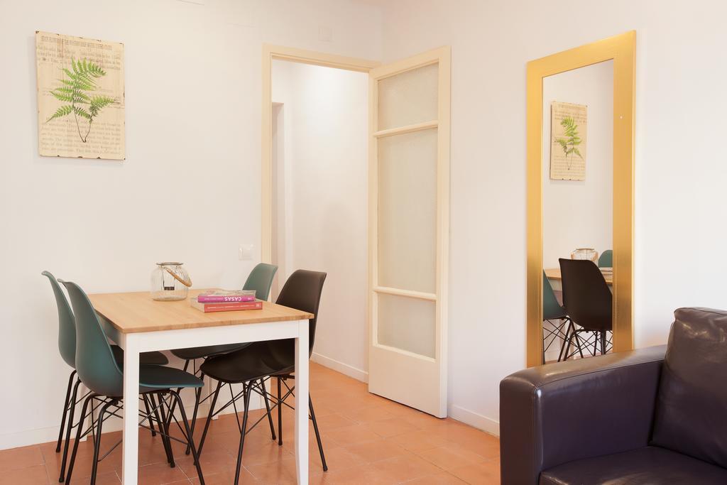 Click&Flat Europa Fira Apartments L’Hospitalet de Llobregat Exterior foto