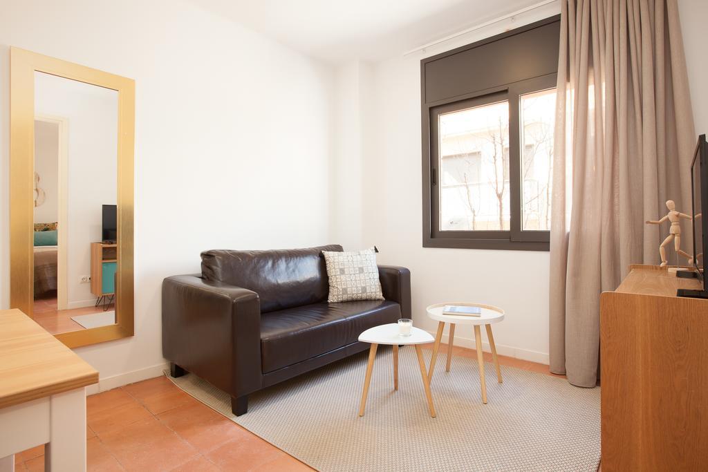 Click&Flat Europa Fira Apartments L’Hospitalet de Llobregat Exterior foto
