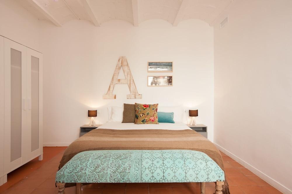 Click&Flat Europa Fira Apartments L’Hospitalet de Llobregat Exterior foto